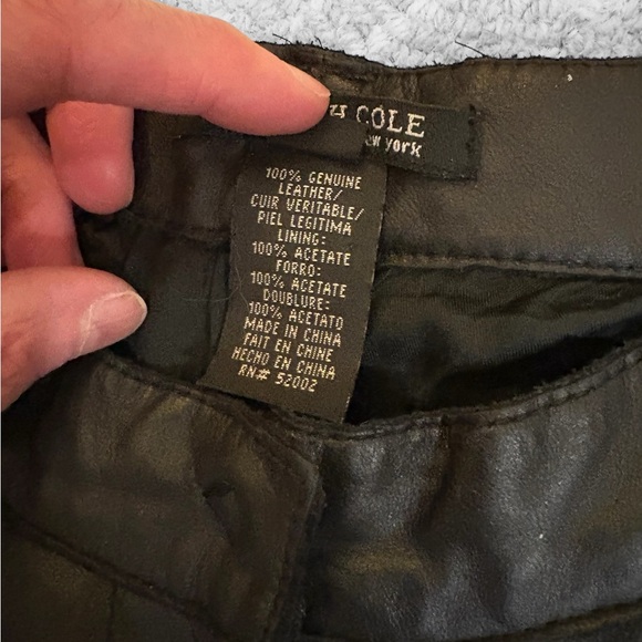 Kenneth Cole New York Black Leather Pants ~size 4 - Picture 3 of 11